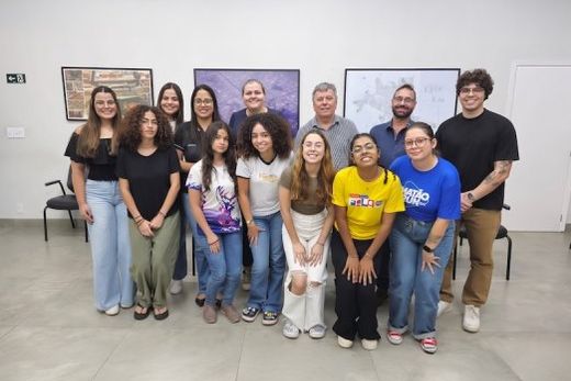 No Gabinete da Prefeitura. Objetivo do encontro foi desenvolver um projeto de comunicação para despertar maior consciência sobre a importância das vacinas