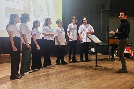 Coro Juvenil. Jovens cantores apresentaram repertório cuidadosamente preparado
