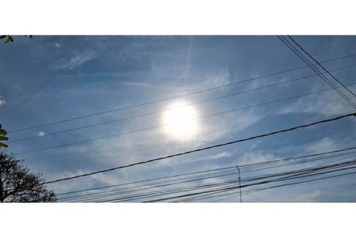Nesta segunda-feira (6), o sol predomina com muitas nuvens no período da tarde