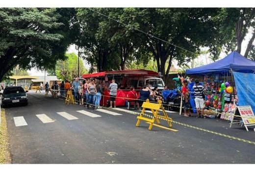Na Rua Sinharinha Frota. Feira será realizada nos dias 1º e 2 de novembro
