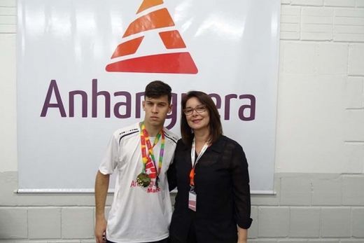 Pablo Furlan conquista ouro e prata