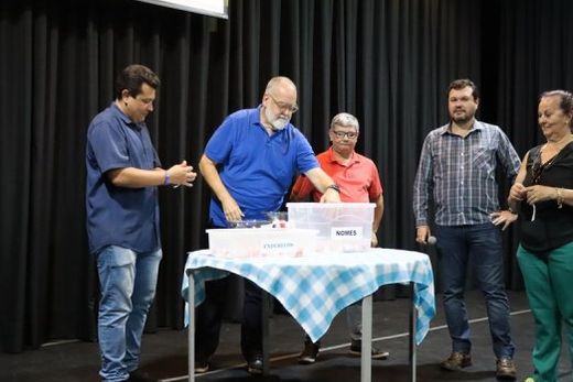 Transparência e equidade. Sorteio definiu cada endereço das 90 moradias destinadas às famílias contempladas pelo programa 'Minha Casa, Minha Vida'
