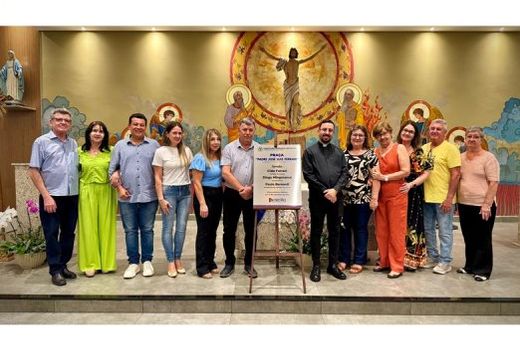 Solenidade. Homenagem reconhece o legado de fé e serviço comunitário deixado pelo padre José Luiz Ferrari no município