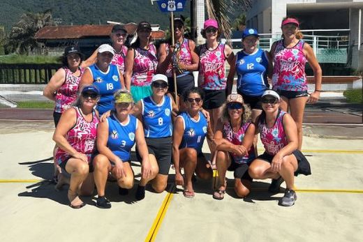 Os times matonenses 45+ e 57+. Participação destacada no maior campeonato de Vôlei Adaptado realizado em praias brasileiras