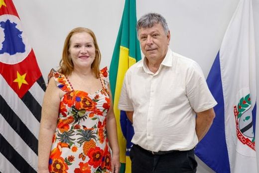 No Gabinete. Adreana Santana teve sua primeira reunião com o prefeito Cido Ferrari, à frente da Secretaria de Educação e Cultura