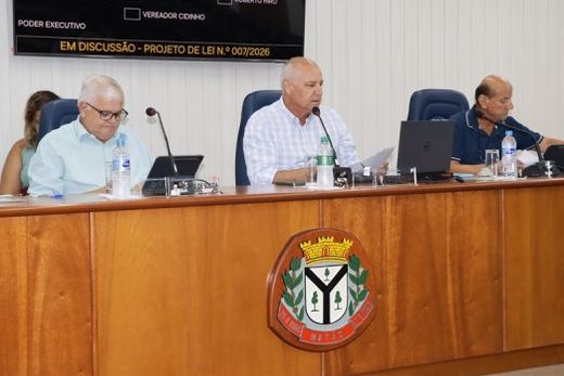 No plenário.  Sessão Extraordinária aconteceu nesta quinta-feira (22)