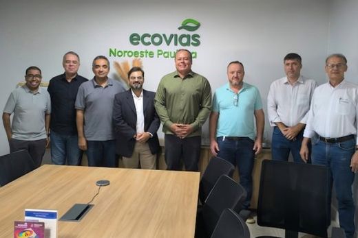 Participantes da reunião. Tratativas buscam soluções com baixo impacto, sem prejuízos à atividade econômica e com foco na segurança viária