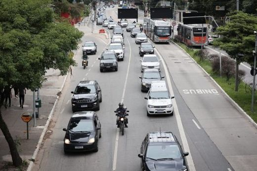 Queda também apareceu na capital paulista