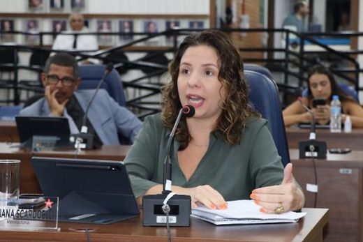 Fabiana Scardoelli. "A Procuradoria da Mulher será um instrumento de escuta, acolhimento e encaminhamento das demandas femininas"