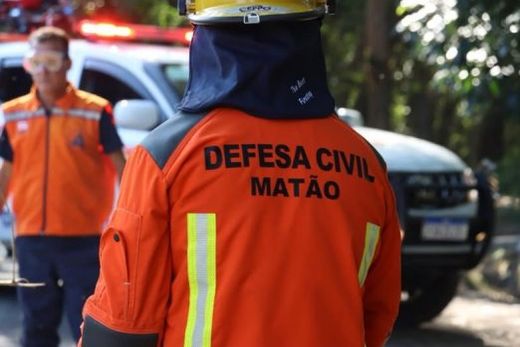 Defesa Civil orienta que os moradores fiquem atentos às condições do tempo e evitem locais de risco durante períodos de chuva intensa