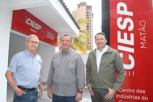 A Diretoria do Ciesp-Matão. Roberto Cadioli, Walter Baldan Filho e Alex Antoniosi