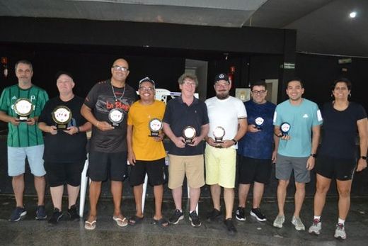 As quatro melhores duplas. Luiz Andrade e Rodrigo Fuzinelli; Jean Ferreira e Elton Ramos; Osvaldo da Silva Filho e Juliano Andrade; Marcos Carrili e Jorge Kavahara, com Natália Garcia