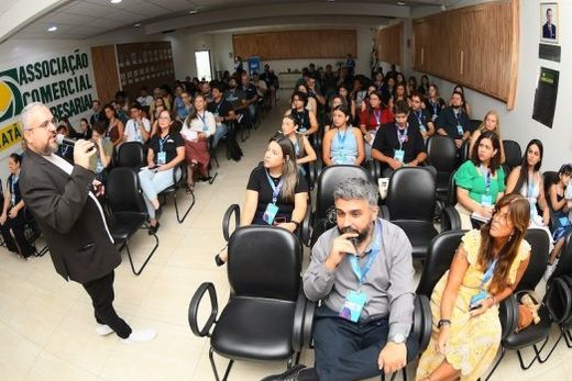No auditório da ACE-Matão. Evento incentivou o empreendedorismo inovador e a criação de startups