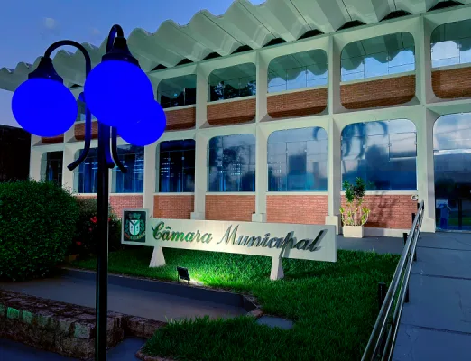 Campanha Abril Azul é dedicada à sensibilização sobre o Transtorno do Espectro Autista (TEA)