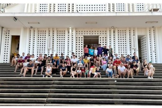 Encenação teatral. Neste ano, a produção conta com a participação de 74 pessoas