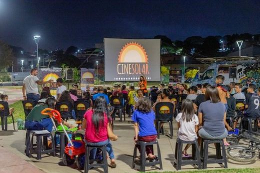 CineSolar oferece acesso gratuito a um cinema movido a energia solar e ao ar livre