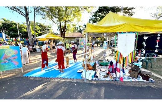No Parque Ecológico. Atrações do Circuito Sesc de Artes foram apresentadas no domingo (19)