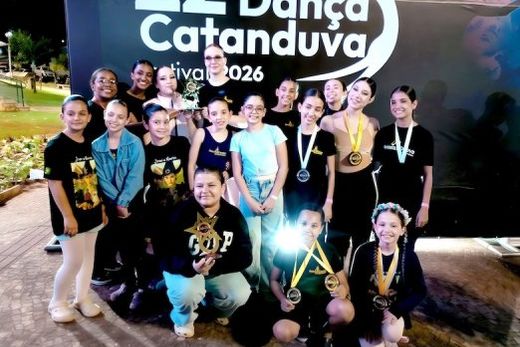 Em Catanduva. Delegação que participou do festival foi composta por 17 bailarinos