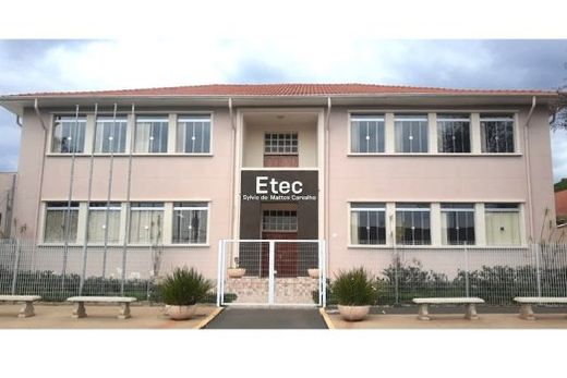 A Etec-Matão. Investimentos visam garantir mais segurança, acessibilidade, conservação e melhores condições para alunos, professores e funcionários