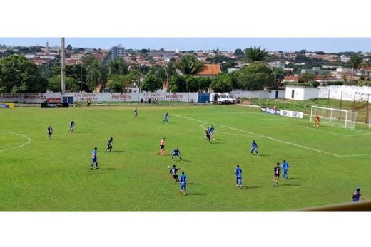 No Estádio Municipal "Dr. Hudson Buck Ferreira". Jogo da sexta rodada aconteceu no domingo (24)
