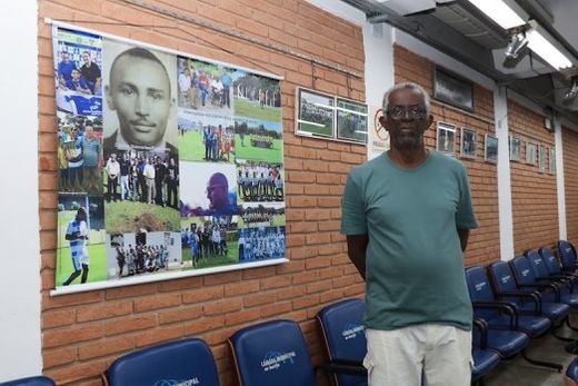 No plenário. Exposição propõe um olhar sensível e necessário sobre a trajetória de esportistas negros do município