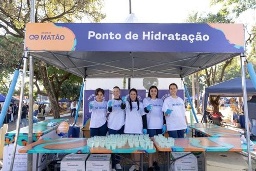 Estrutura de hidratação contou com uma tenda central equipada com pontos fixos de atendimento