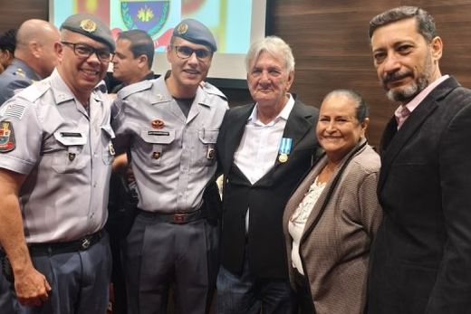 Em Araraquara. Robinson Dantas, Rogério Gomes, Osmar Inoscêncio da Costa, Elizabete Vieira e Richard de Souza