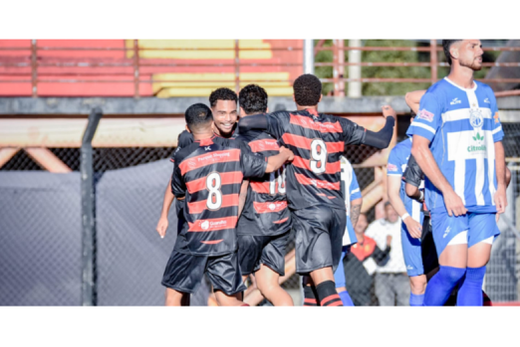 Com a vitória, Flamengo de Guarulhos avança para as semifinais da competição