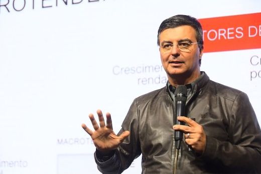 Rafael Cervone. "É pertinente uma postura diplomática baseada somente em argumentos econômicos e técnicos"