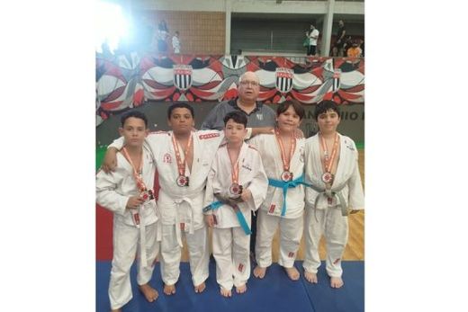 No último dia 8. Lorenzo, Lucas, Rafael, Luiz Felipe e João
