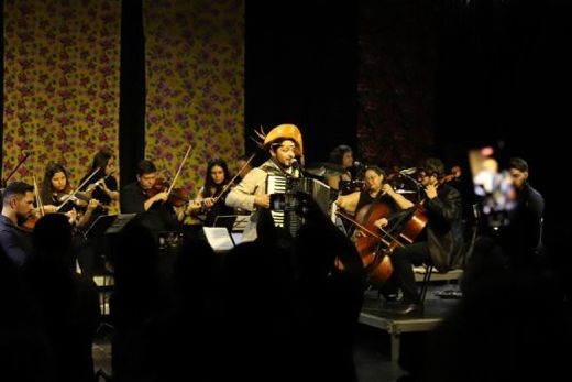 Repertório cuidadosamente selecionado transitou entre grandes clássicos da identidade musical brasileira