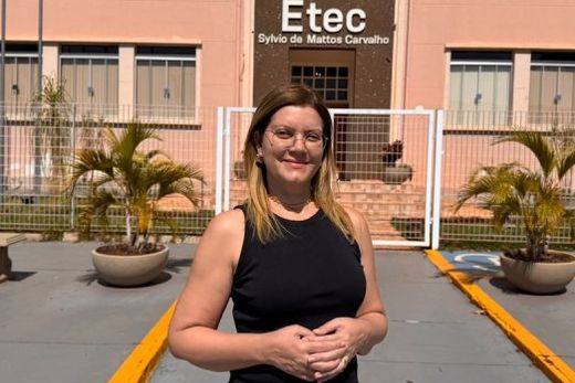 Ana Claudia. "Vestibulinho abre portas a estudantes que buscam formação profissional gratuita com excelente nível de ensino"