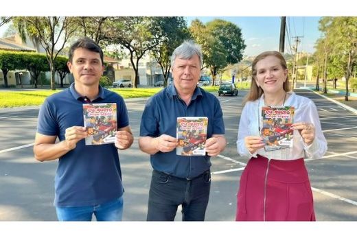 Robson Moreira, Cido Ferrari e Adreana Santana. O gibi educativo 'Eu Quero Chegar Seguro' será utilizado nas ações de conscientização da campanha no trânsito