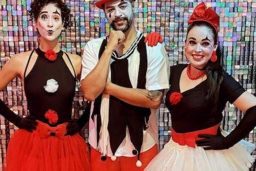 Atração. A trupe Renda de Lenda apresentará o musical infantil 'Las Chiquitas Bacanas'