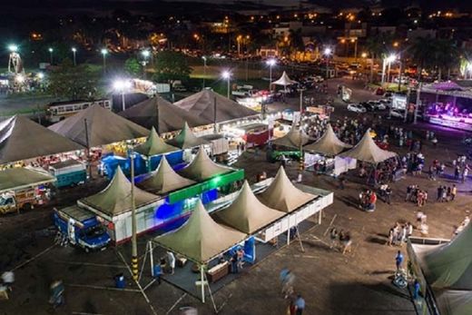 Entidades comercializam estandes da Facima 2018