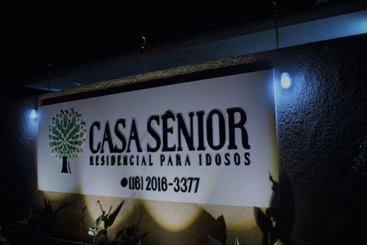 Casa Sênior Matão: porque o amor aumenta com a idade