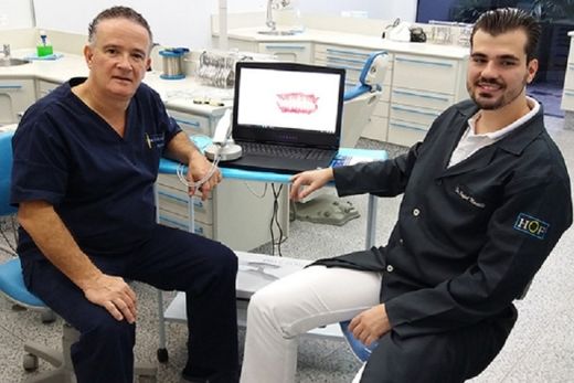Clinica Martelli investe na Odontologia Digital