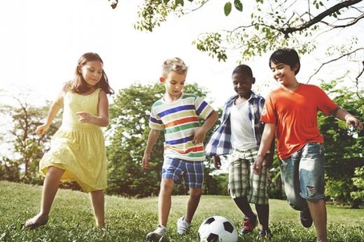Brincadeiras ajudam a combater obesidade infantil