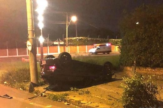 Acidente é causado por motorista adolescente