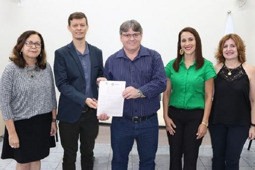 Prefeitura firma acordo com IFSP