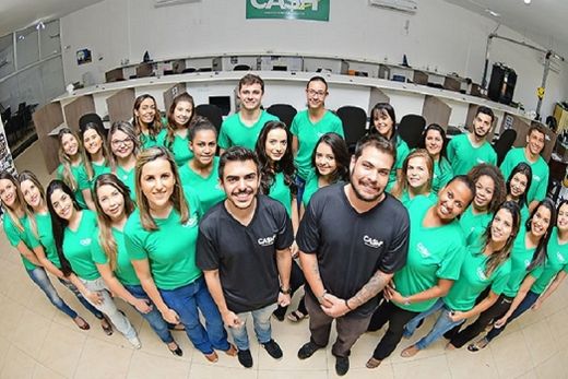 Cash inaugura nova loja