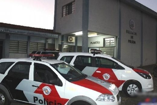 Criminoso tenta roubar doméstica na saída do banco