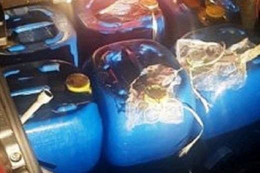 Polícia apreende litros de suco furtados de empresa