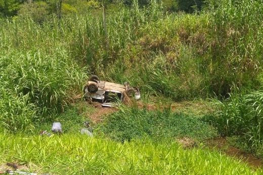 Matonense morre após capotar na Faria Lima