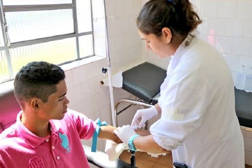 Equipe é contratada para atender casos de dengue