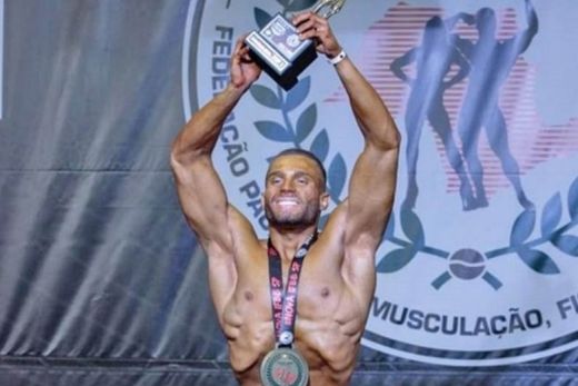 João Pedro conquista três troféus na IFBB