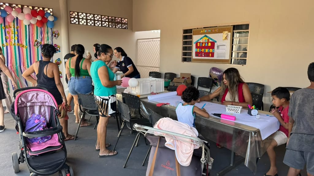 Iniciativa buscou proporcionar momentos de alegria e fortalecer os vínculos familiares e comunitários.