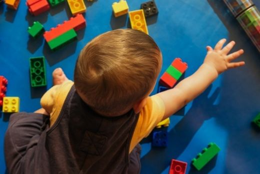 Possibilidades de terapias a pacientes com autismo
