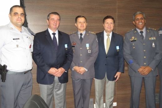 Polícia Militar presta homenagens a Waltinho Baldan e João Marchesan