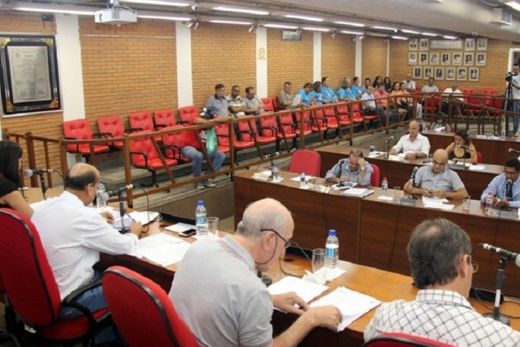 Câmara aprova o Refis